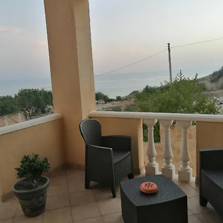 Frühstückspension Al Faro Realmonte