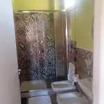 לינה וארוחת בוקר Al Faro 3*