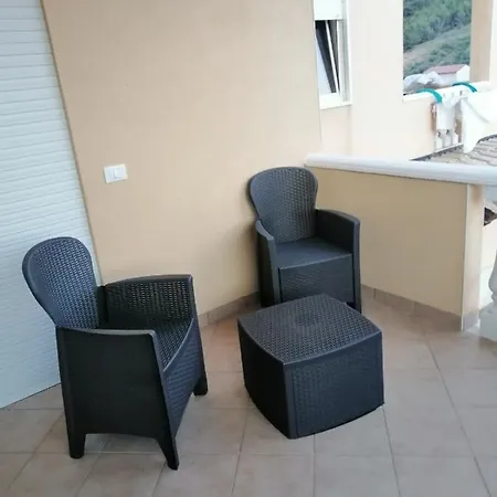 Al Faro Bed & Breakfast